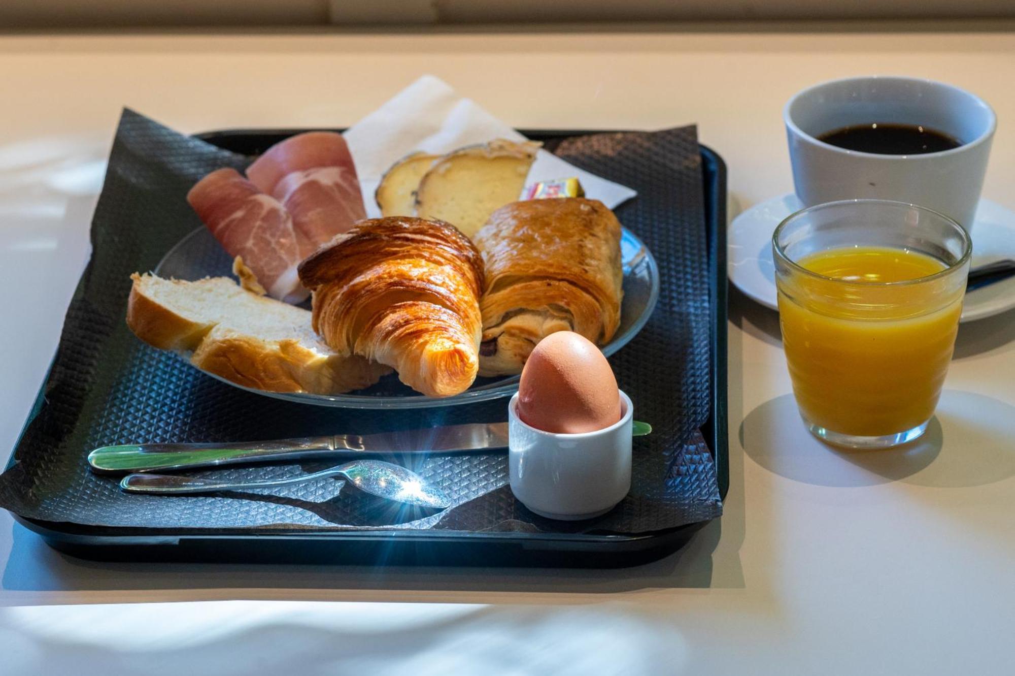 Logis Le Relais De Fusies Hotel Lacaune Kültér fotó